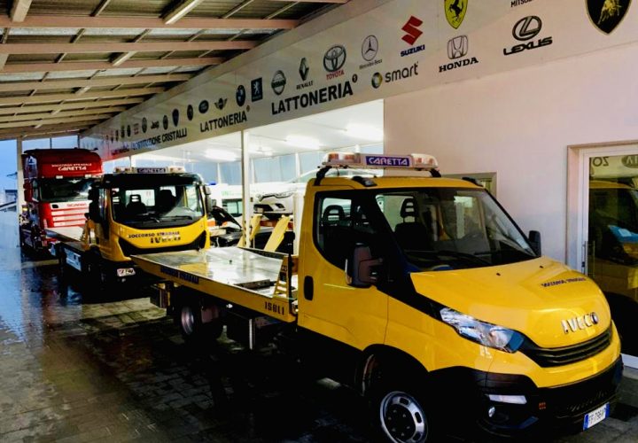 autocarrozzeria-caretta-taranto-soccorso-stradale-automobili-meccanica-elettrauto-autonoleggio-assicurazioni-5